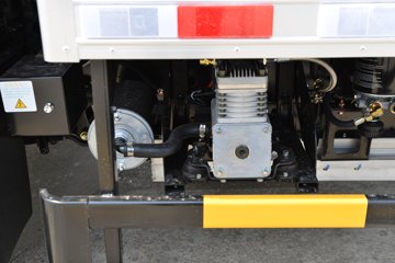 ���翭���� EV350 PRO 2024�� 4.5T 4.2�׵��Ŵ��綯��ʽ�Ῠ100.464kWhͼƬ