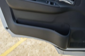 · 2.5L 180 ʿ8 4.17׵ŲդʽῨͼƬ
