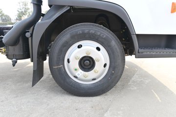 · 2.5L 180 ʿ8 4.17׵ŲդʽῨͼƬ