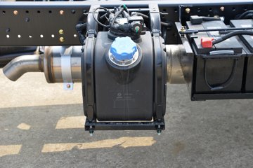 · 2.5L 180 ʿ8 4.17׵ŲդʽῨͼƬ