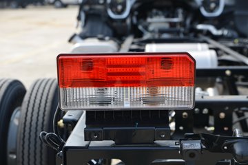 · 2.5L 180 ʿ8 4.17׵ŲդʽῨͼƬ