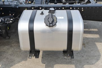 · 2.5L 180 ʿ8 4.17׵ŲդʽῨͼƬ