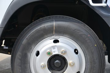 · 2.5L 180 ʿ8 4.17׵ŲդʽῨͼƬ