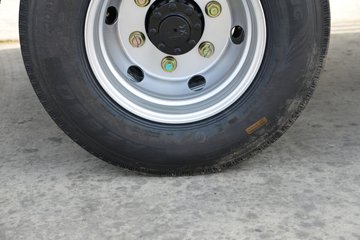 ���� ������D6-M ���ܰ� 142���� 4.2�׵�����ʽ�ῨͼƬ