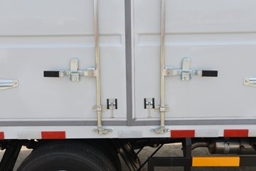 ���� ������D6-M ���ܰ� 142���� 4.2�׵�����ʽ�ῨͼƬ