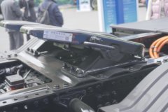 宇通重卡T系列 6X4 纯电动牵引车 801kWh