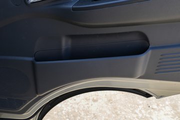 �����������·�� 2.5L���� 150���� ������5�� 4.2�׵��Ų�դʽ�ῨͼƬ