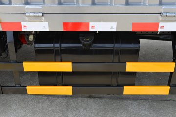 �����������·�� 2.5L���� 150���� ������5�� 4.2�׵��Ų�դʽ�ῨͼƬ