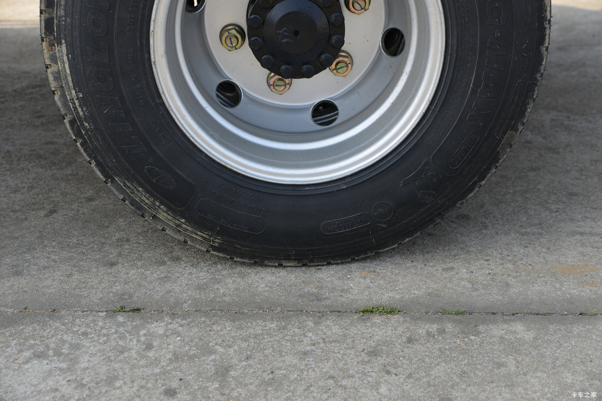 ���������D6-L ���� 180���� 4.17�׵�����ʽ�Ῠ����                                                