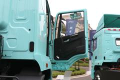 零一汽车 小满400Z 标载版 6X4 纯电动牵引车 中创新航422.87kWh