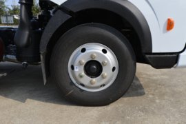 多利卡D6&nbsp;载货车底盘                                                图片