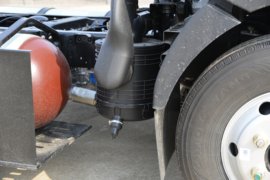 多利卡D6&nbsp;载货车底盘                                                图片