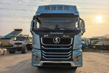 陕汽德龙G6000 经典版 14.6L LNG 560马力 4X2 法士特16档 AMT自动档 牵引车
