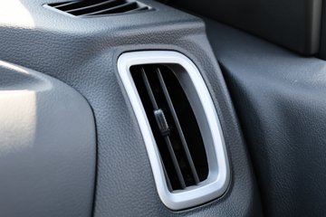 ����ɷ� EV180 3.5T 3.79�׵��Ŵ��綯��դʽ΢��53.58kWhͼƬ