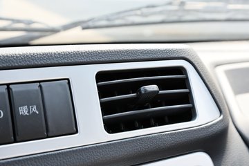 ����ɷ� EV180 3.5T 3.79�׵��Ŵ��綯��դʽ΢��53.58kWhͼƬ