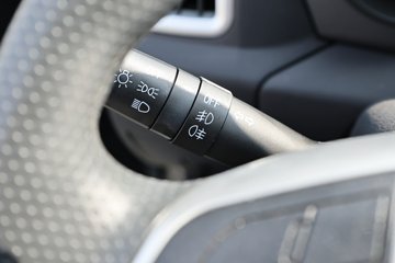 ����ɷ� EV180 3.5T 3.79�׵��Ŵ��綯��դʽ΢��53.58kWhͼƬ