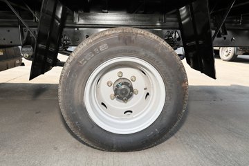 ����ɷ� EV180 3.5T 3.79�׵��Ŵ��綯��դʽ΢��53.58kWhͼƬ