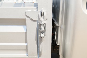 ����ɷ� EV180 3.5T 3.79�׵��Ŵ��綯��դʽ΢��53.58kWhͼƬ