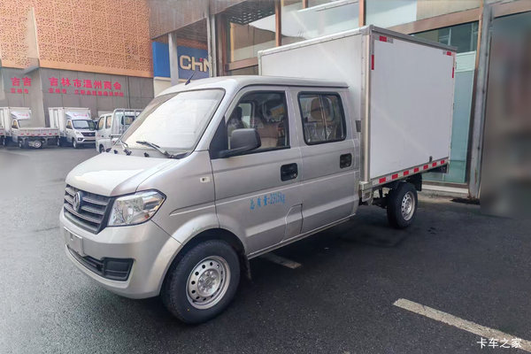 东风小康 C35S 1.6L汽油 122马力 2.38米双排厢式微卡