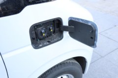 东风 睿立达V8E 2025款 2座 纯电动封闭货车 中创新航50.38kWh 东风 睿立达V8E 2025款 2座 纯电动封闭货车 中创新航50.38kWh