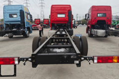 陕汽康明斯 龙骁H 7.0L柴油 350马力 4X2 AMT自动档 9.5米翼展式载货车