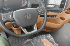 陕汽康明斯 龙骁H 7.0L柴油 350马力 4X2 AMT自动档 9.5米翼展式载货车