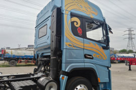 德龙G6000 载货车外观                                                图片