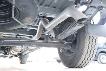 ����ɷ� ����V9+ 2023�� 136���� 2.0T���� 7�� �Զ�ǰ�� �����ж� ���ͼƬ