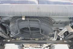 东风股份 御风V9+ 2023款 136马力 2.0T柴油 6座 手动前驱 短轴低顶 轻客