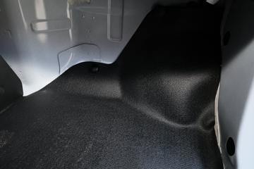 ����;��T7E 3.1�׵��Ŵ��綯����΢�� �д��º�41.86kWhͼƬ
