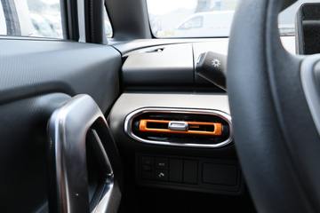 ����;��T7E 3.1�׵��Ŵ��綯����΢�� �д��º�41.86kWhͼƬ