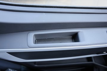 御风&nbsp;VAN/轻客驾驶室图片