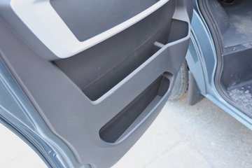 御风&nbsp;VAN/轻客驾驶室图片