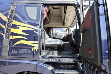 �ൺ��� ӥ; ����� 580���� 6X4 LNG�Զ���ǣ����(Һ��)ͼƬ