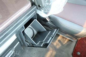 �ൺ��� ӥ; ����� 580���� 6X4 LNG�Զ���ǣ����(Һ��)ͼƬ