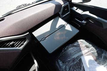 �ൺ��� ӥ; ����� 580���� 6X4 LNG�Զ���ǣ����(Һ��)ͼƬ