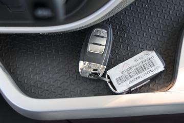 �ൺ��� ӥ; ����� 580���� 6X4 LNG�Զ���ǣ����(Һ��)ͼƬ