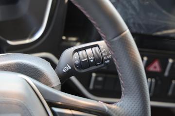 �ൺ��� ӥ; ����� 580���� 6X4 LNG�Զ���ǣ����(Һ��)ͼƬ