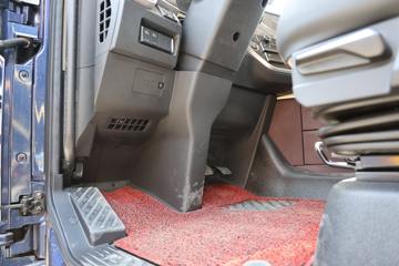 �ൺ��� ӥ; ����� 580���� 6X4 LNG�Զ���ǣ����(Һ��)ͼƬ