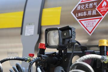 �ൺ��� ӥ; ����� 580���� 6X4 LNG�Զ���ǣ����(Һ��)ͼƬ