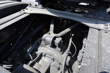 �ൺ��� ӥ; ����� 580���� 6X4 LNG�Զ���ǣ����(Һ��)ͼƬ