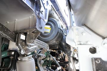 �ൺ��� ӥ; ����� 580���� 6X4 LNG�Զ���ǣ����(Һ��)ͼƬ