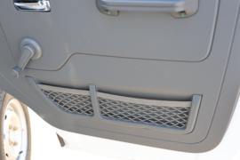 神童01&nbsp;电动载货车驾驶室图片