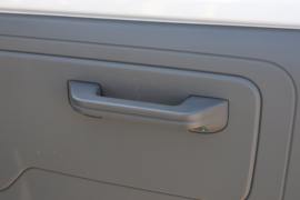 神童01&nbsp;电动载货车驾驶室图片