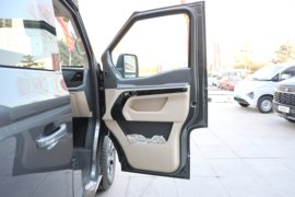 先锋官V VAN/轻客驾驶室图片