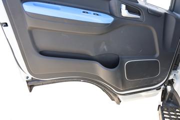 ���� ����EV3 3.4T 3.7�׵��Ŵ��綯��ʽ�Ῠ41.86kWhͼƬ