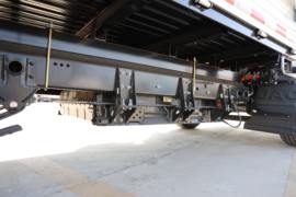 领跑EV3&nbsp;电动载货车底盘图片