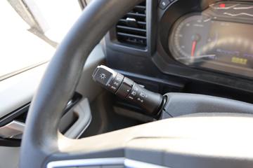 ����HOWOͳ˧ 2.5L���� 180���� �й�����12�� 4.15�׵��Ų�դʽ�ῨͼƬ