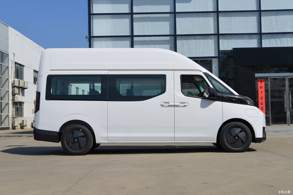 【图】远程 超级VAN 2024款 驭程版 纯电动中轴高顶轻客 宁德时代83kWh_实拍图片_4026321_卡车之家