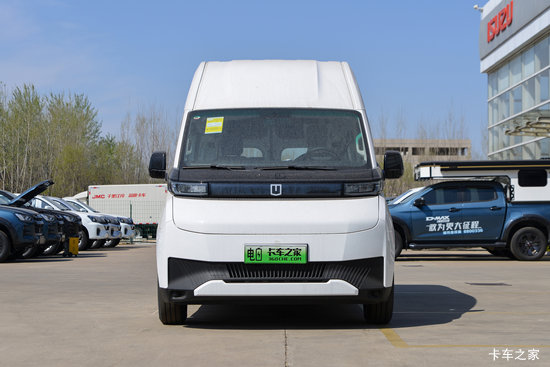 Զ�� ����VAN 2025�� ���̰��ж��� 3�� �߶����綯��ջ��� ��о51kWh
